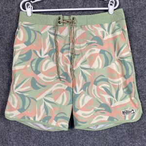 Howler Brothers Shorts Mens Size 38 Green monstera Mash Bruja Board Shorts